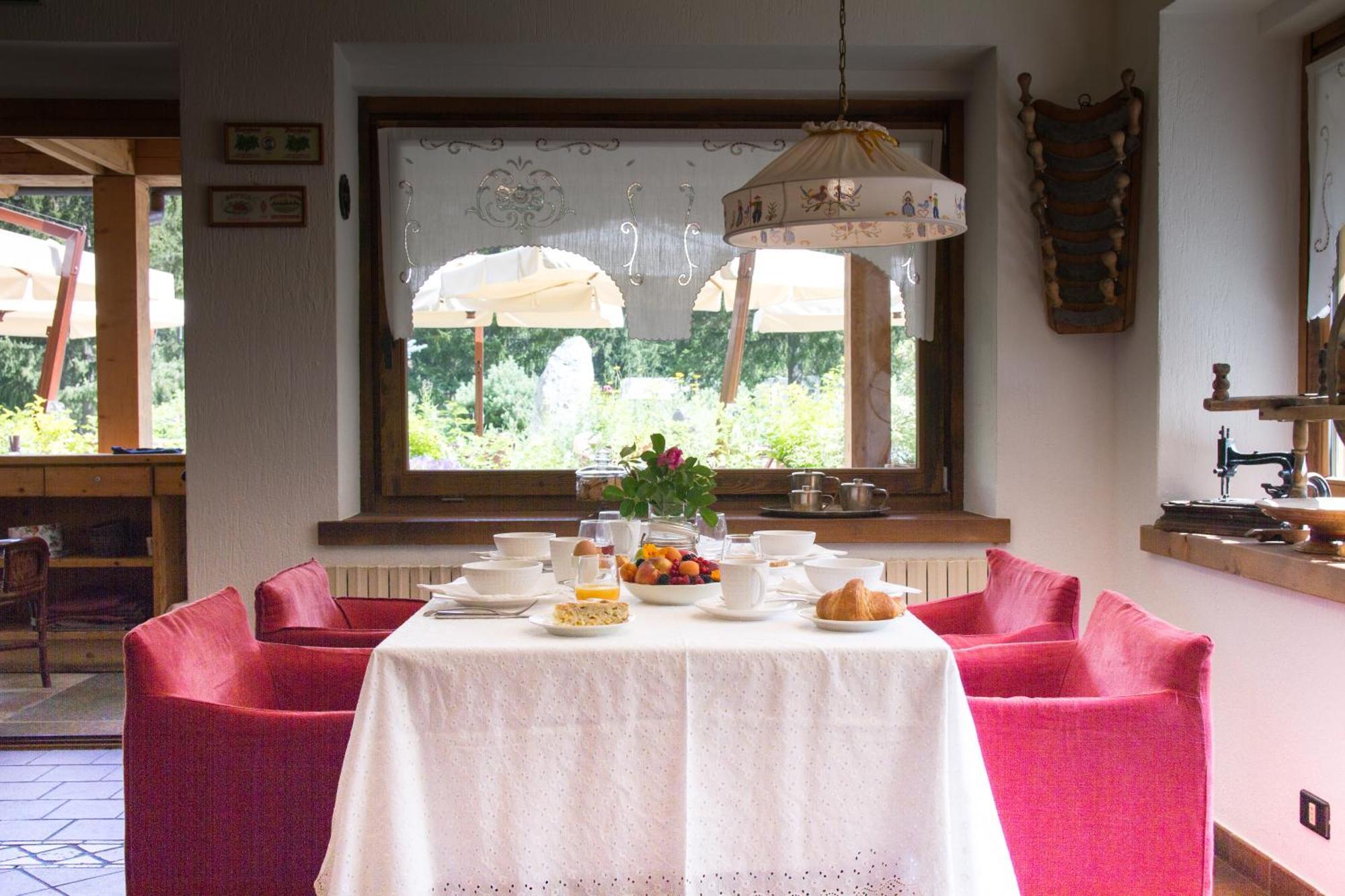 Chalet Eden Eco Hotel, Restaurant & Wellness La Thuile Esterno foto